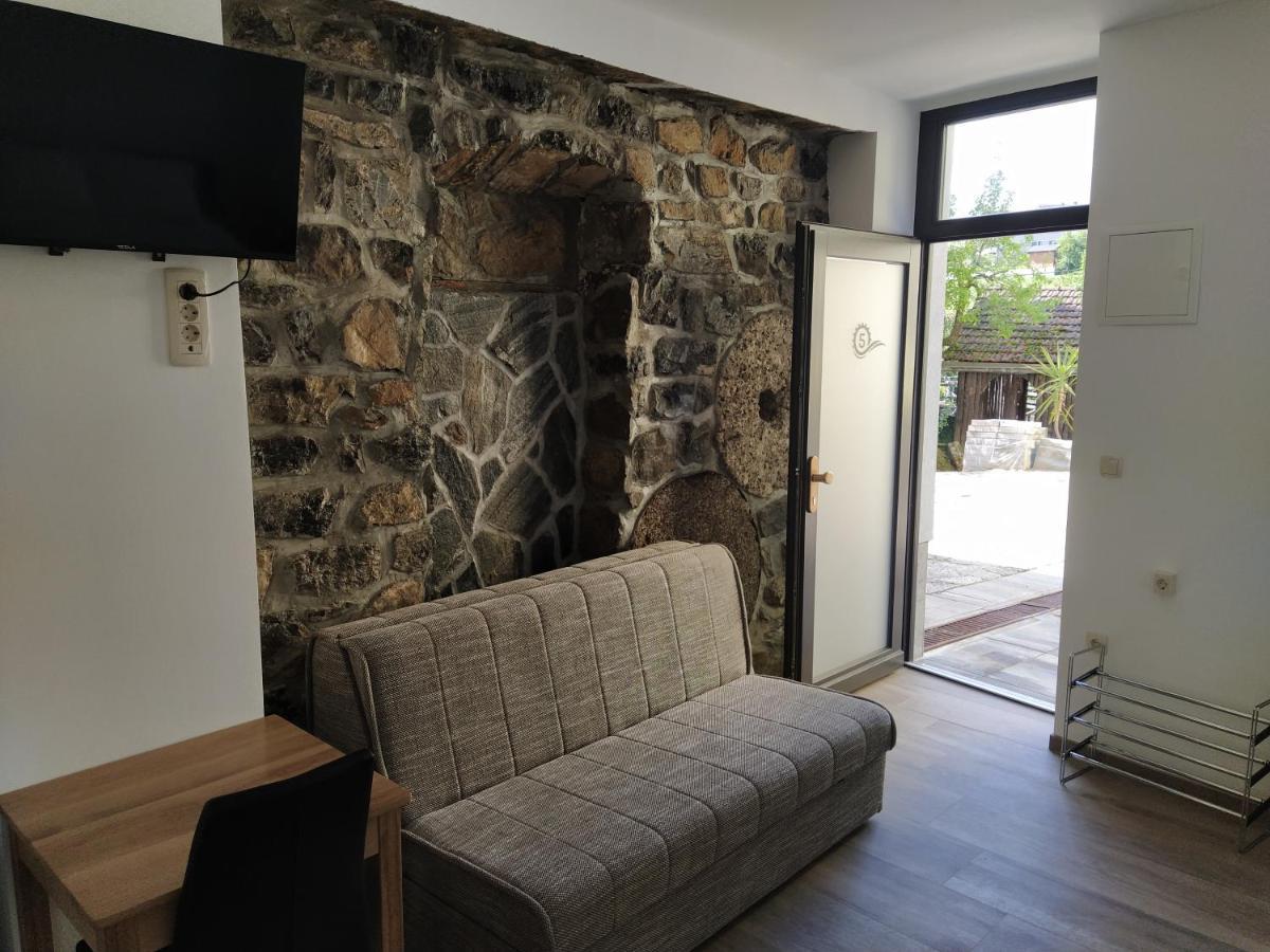 דולנז'סקה טופליסה Apartmaji Maln מראה חיצוני תמונה
