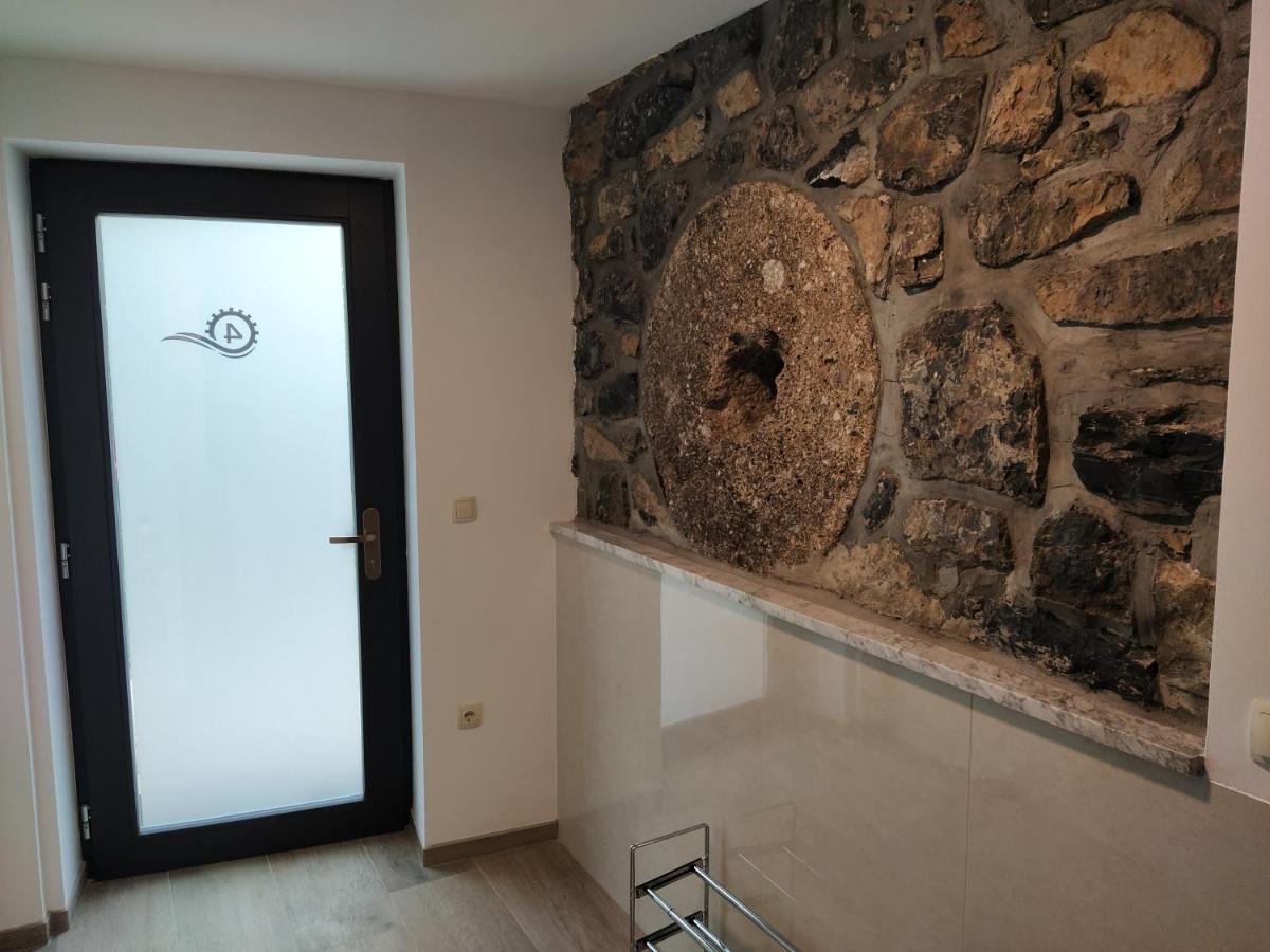 דולנז'סקה טופליסה Apartmaji Maln מראה חיצוני תמונה