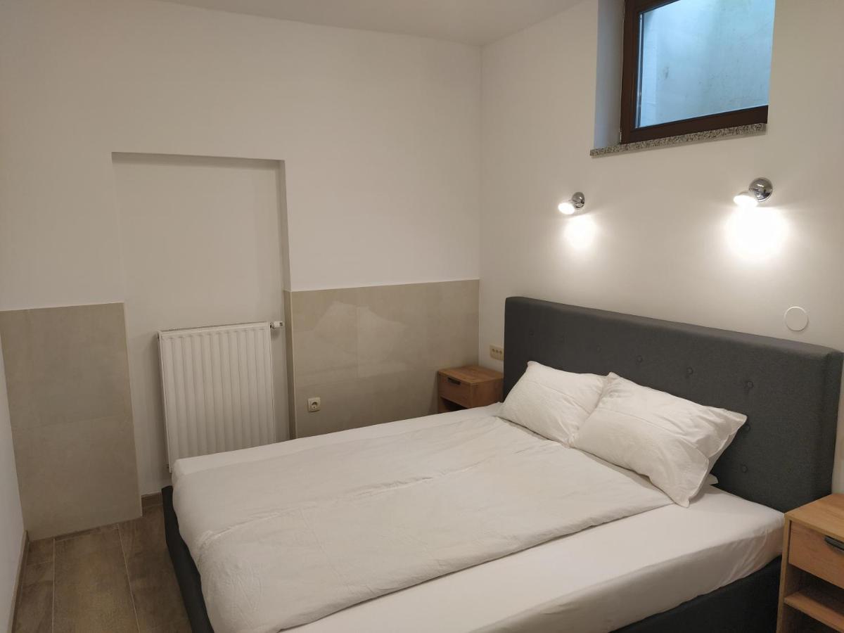 דולנז'סקה טופליסה Apartmaji Maln מראה חיצוני תמונה