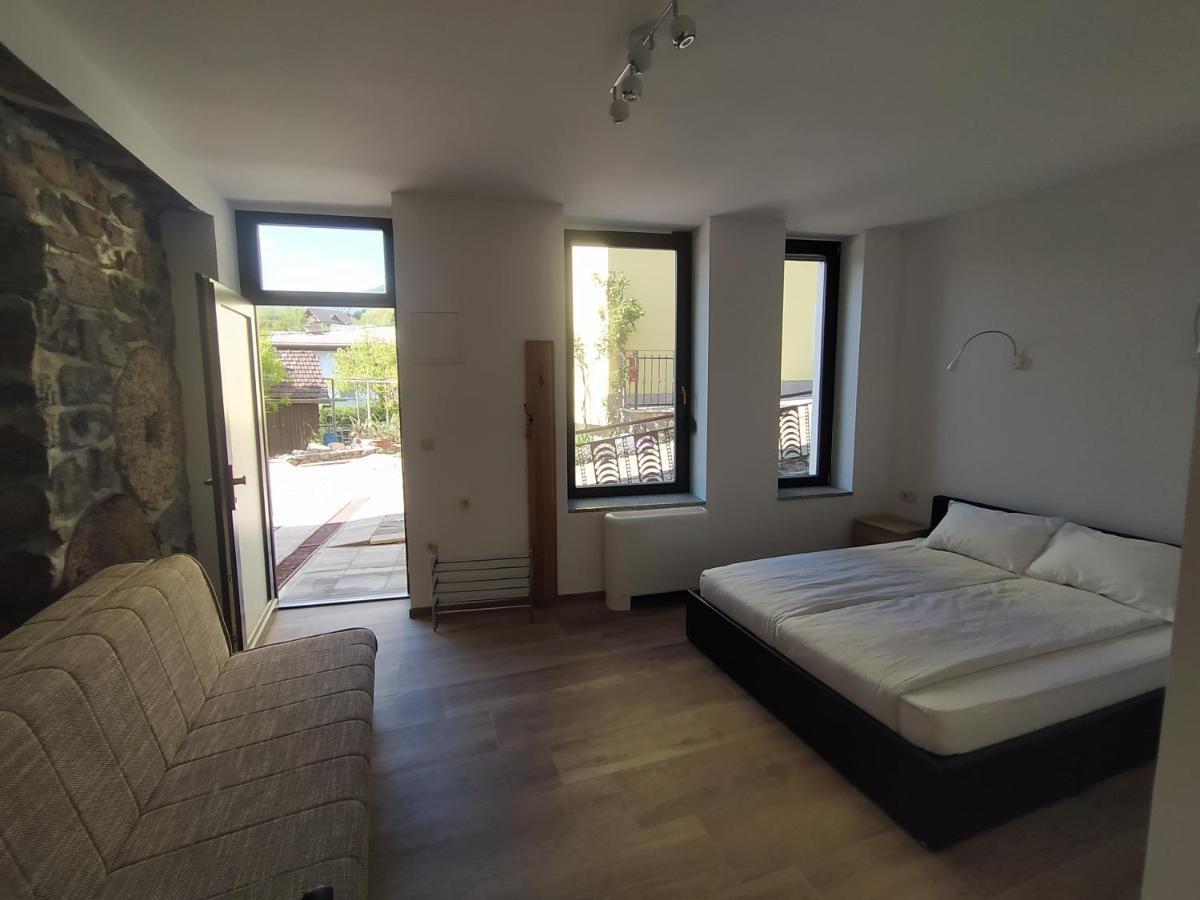 דולנז'סקה טופליסה Apartmaji Maln מראה חיצוני תמונה