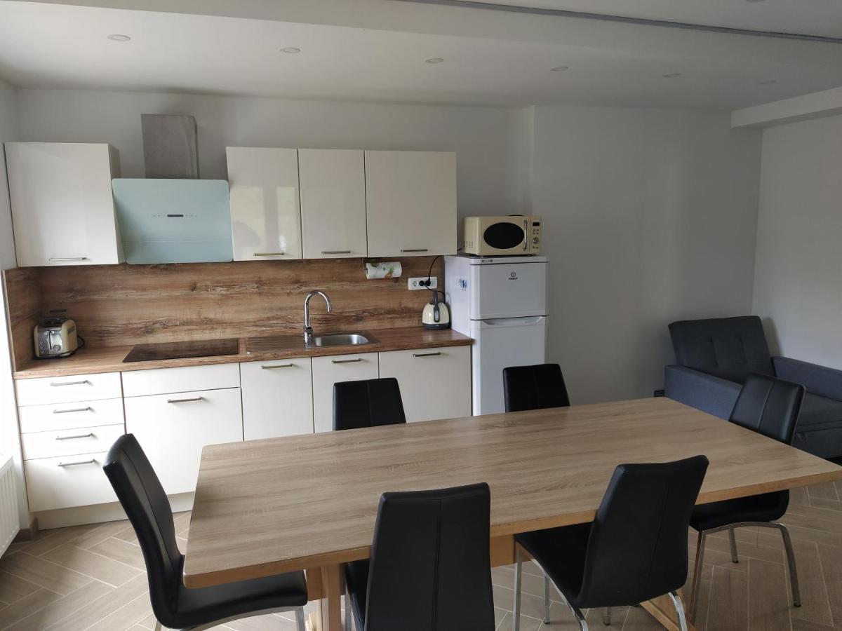 דולנז'סקה טופליסה Apartmaji Maln מראה חיצוני תמונה
