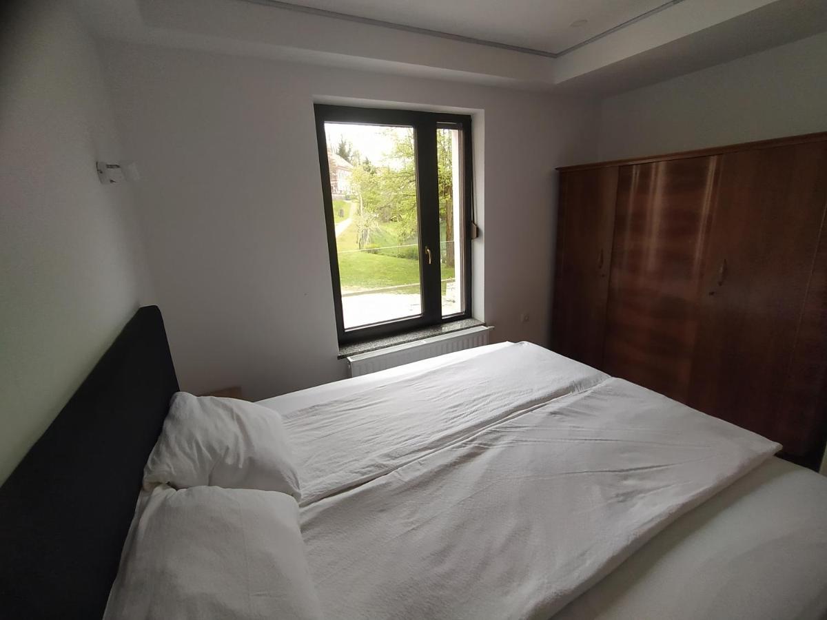 דולנז'סקה טופליסה Apartmaji Maln מראה חיצוני תמונה